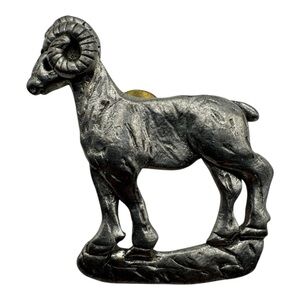 Vintage Pewter Ram Lapel Pin Signed JJ Adams 2”‎
